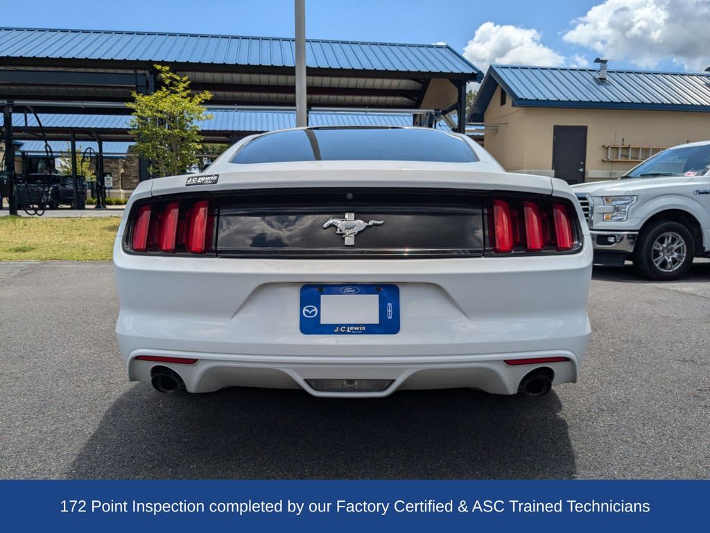 2017 Ford Mustang V6