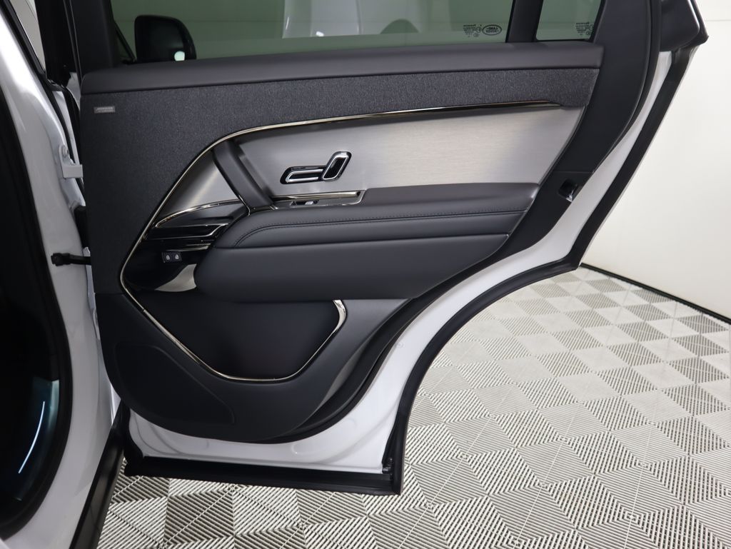 Thumbnail: 2025 Land Rover Range Rover Sport - 29