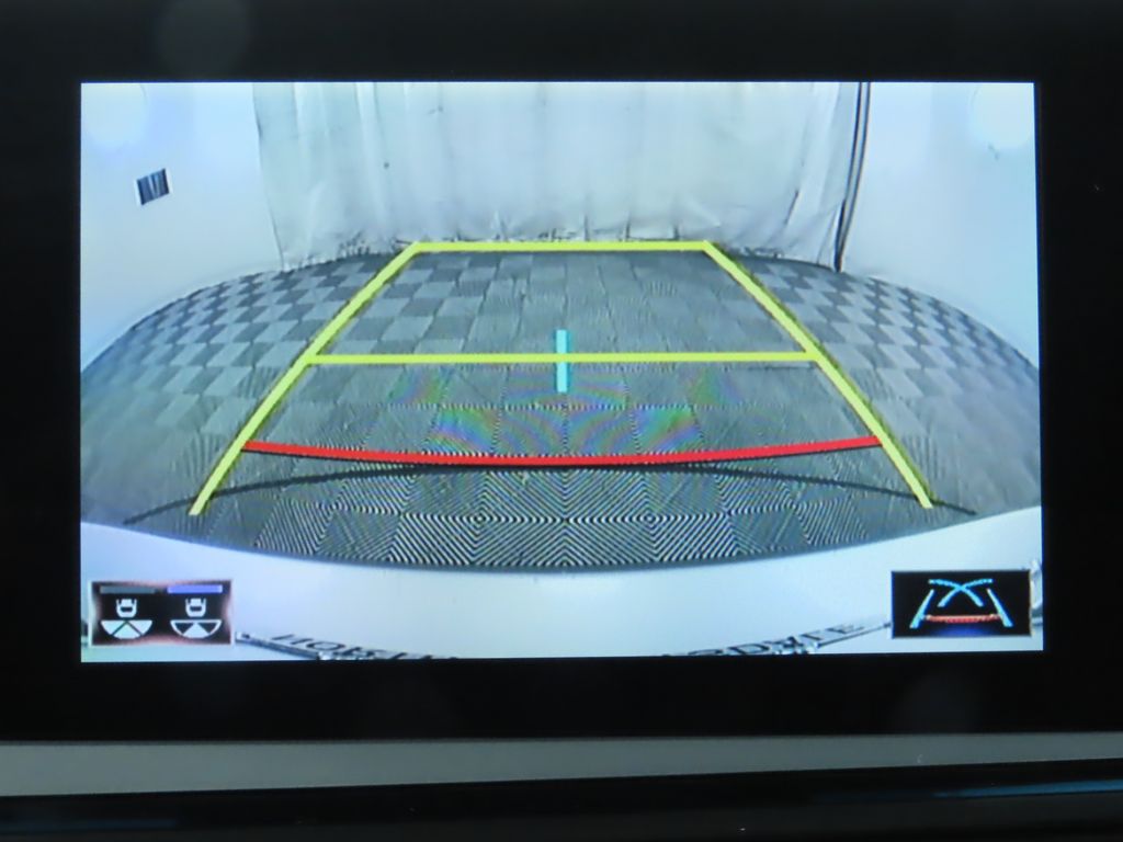 Thumbnail: 2022 Lexus ES - 15