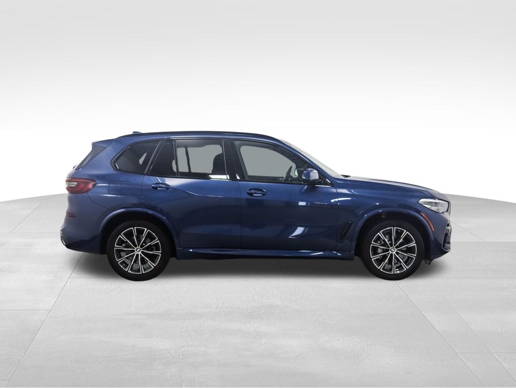 Thumbnail: 2023 BMW X5 - 6