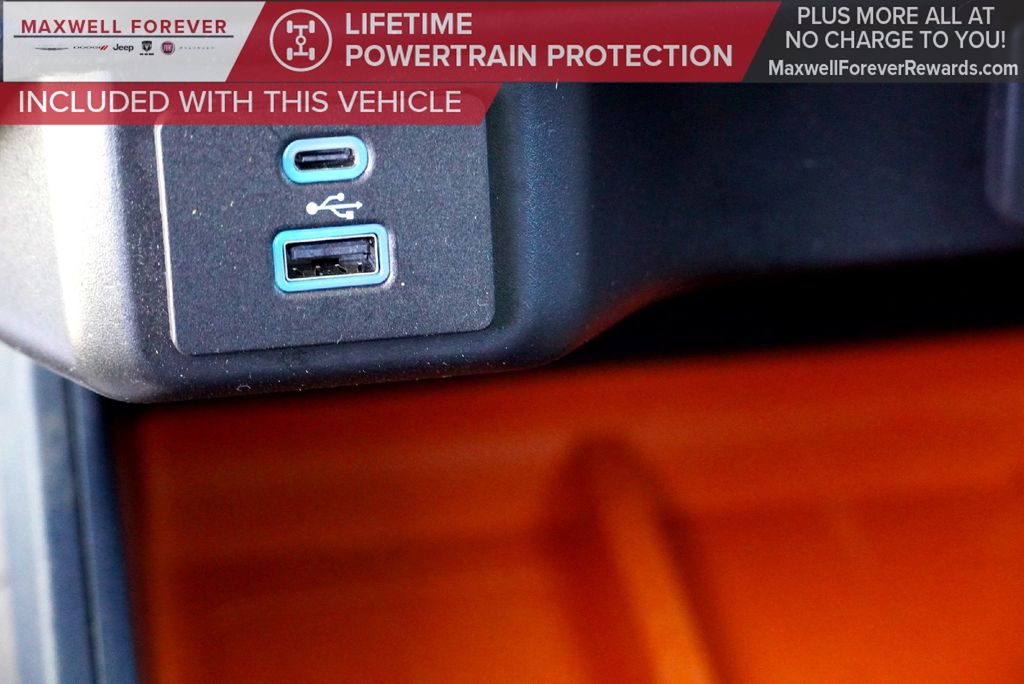 Used Car 2022 Ford Maverick  Xlt For Sale Under $25,000 In Taylor, Texas