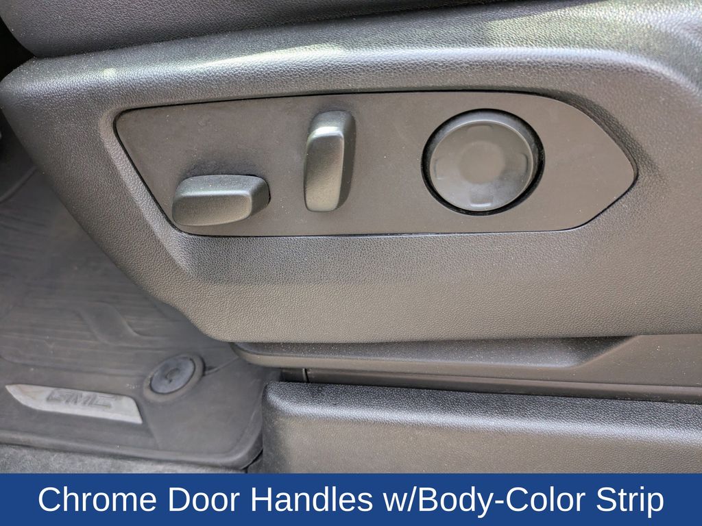 2023 GMC Yukon 4WD SLT