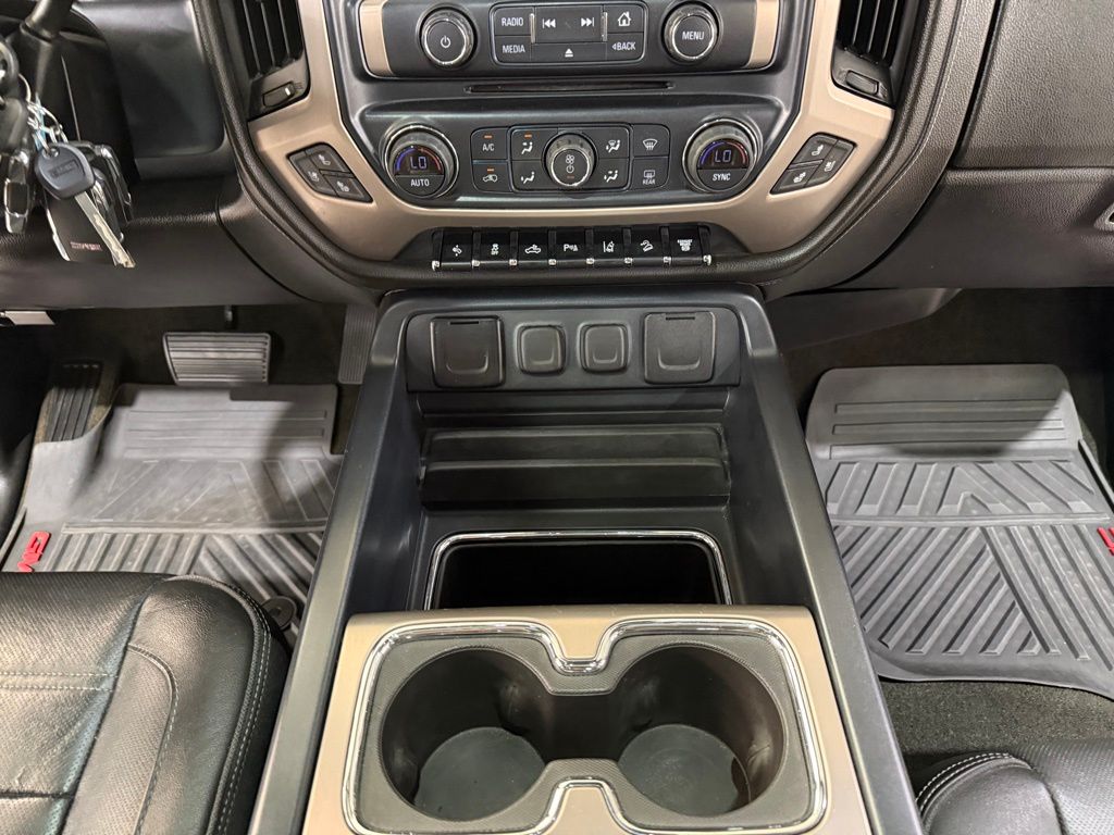 2017 GMC Sierra 3500HD Denali