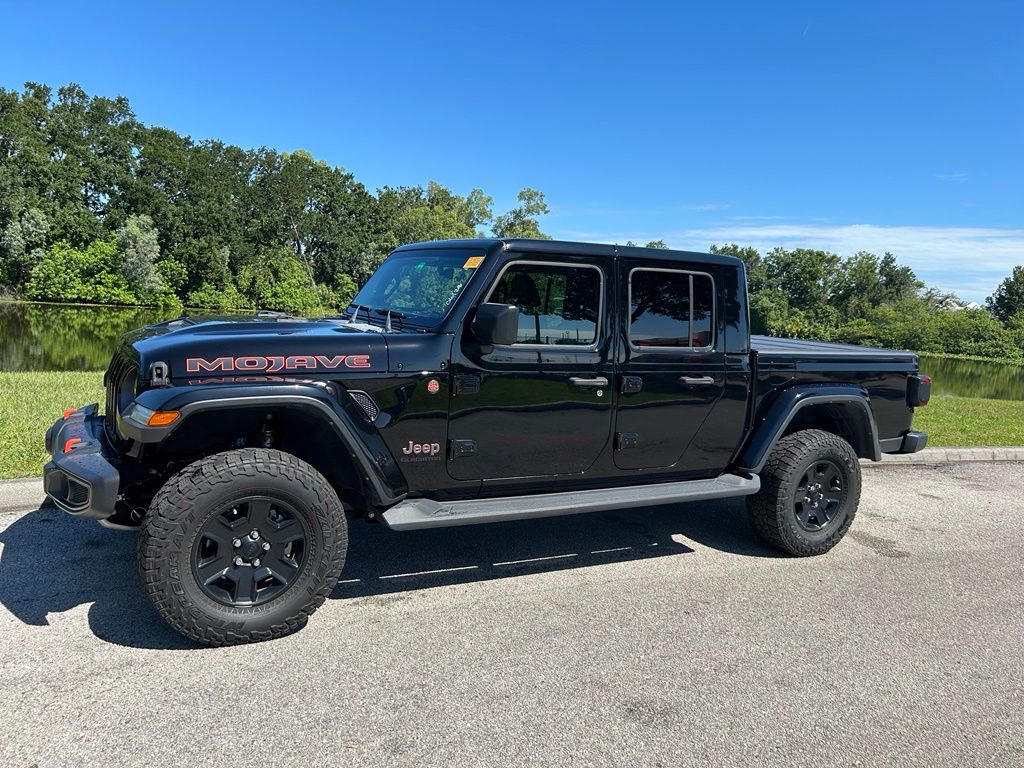 Thumbnail: 2022 Jeep Gladiator - 2