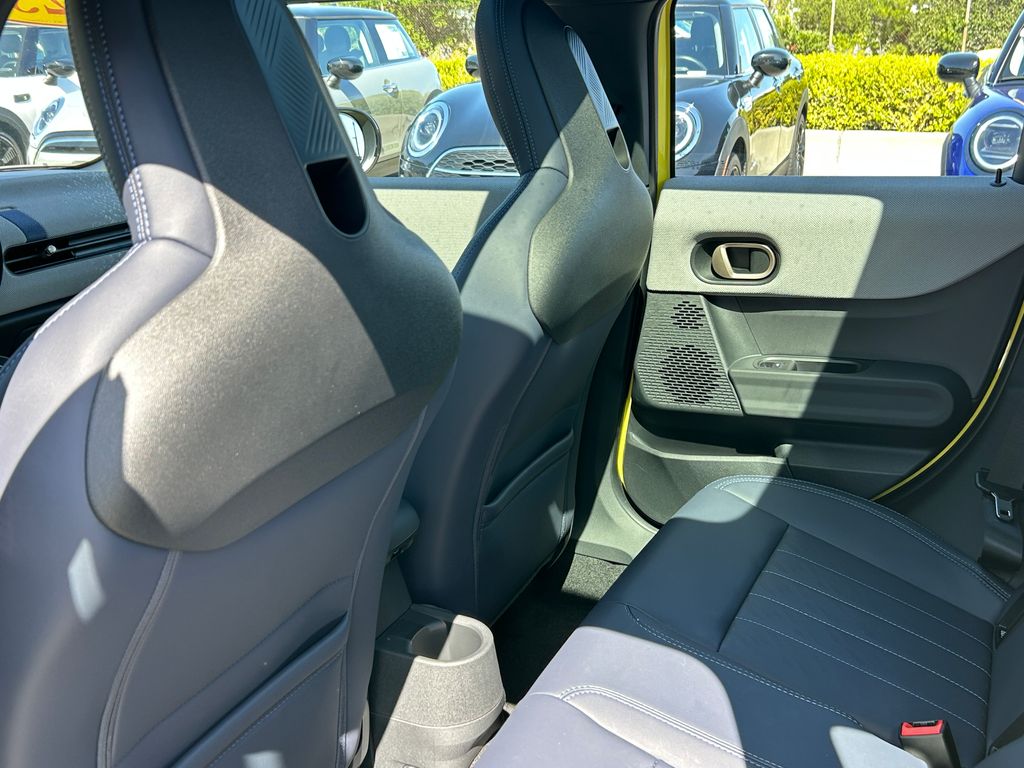 Thumbnail: 2025 MINI Cooper - 30