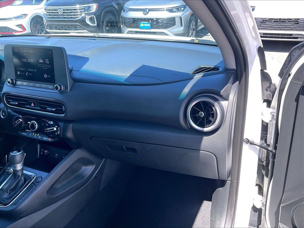 2023 Hyundai Kona — photo 11