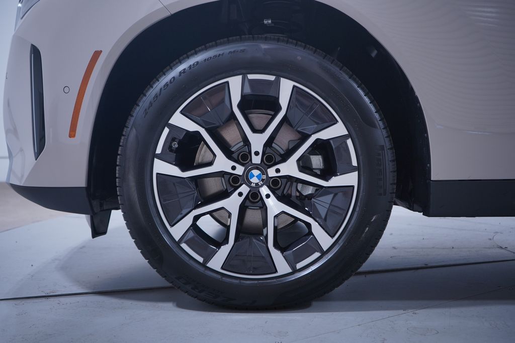 Thumbnail: 2026 BMW X3 - 2