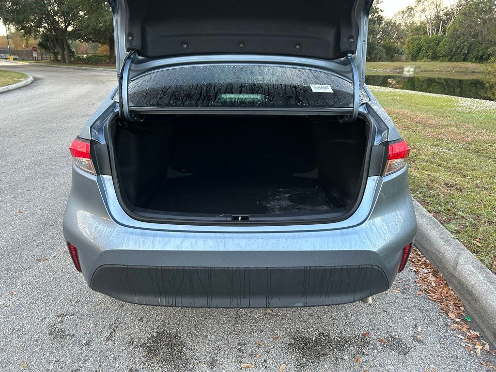 Thumbnail: 2024 Toyota Corolla - 10