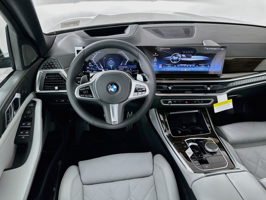 Thumbnail: 2026 BMW X5 - 19