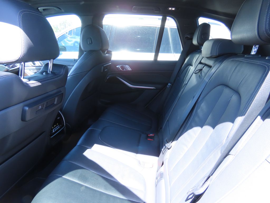 Thumbnail: 2020 BMW X5 - 11