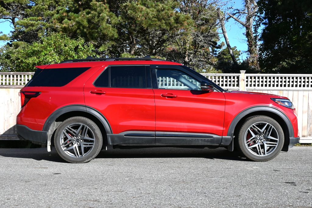 Thumbnail: 2025 Ford Explorer - 6