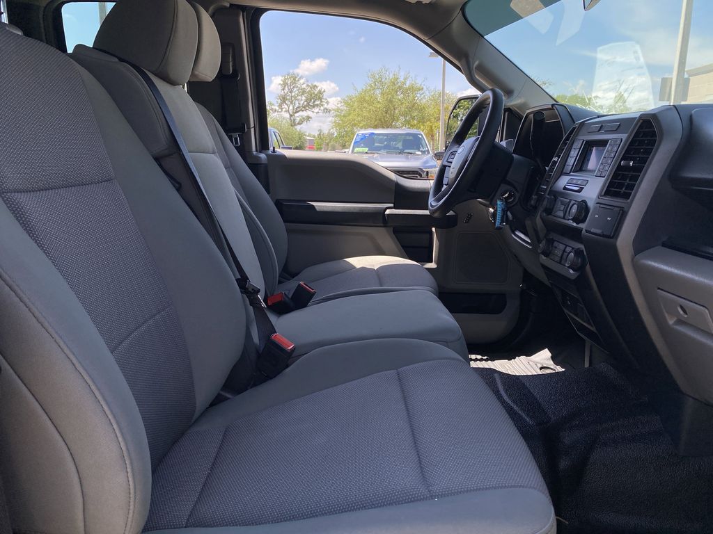 2022 Ford F-350SD XL photo