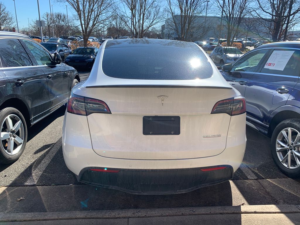 Thumbnail: 2022 Tesla Model Y - 8