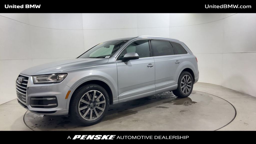 Thumbnail: 2017 Audi Q7 - 4