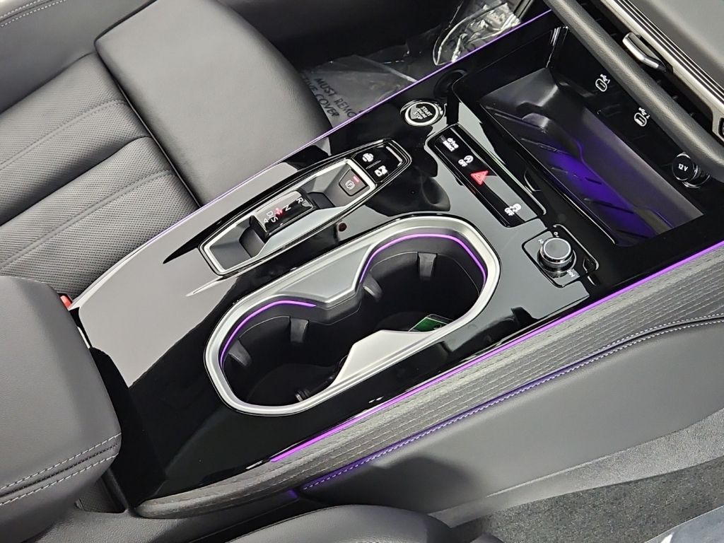 Thumbnail: 2026 Audi A6 - 15