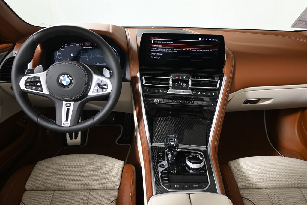 Thumbnail: 2026 BMW 8 Series - 24