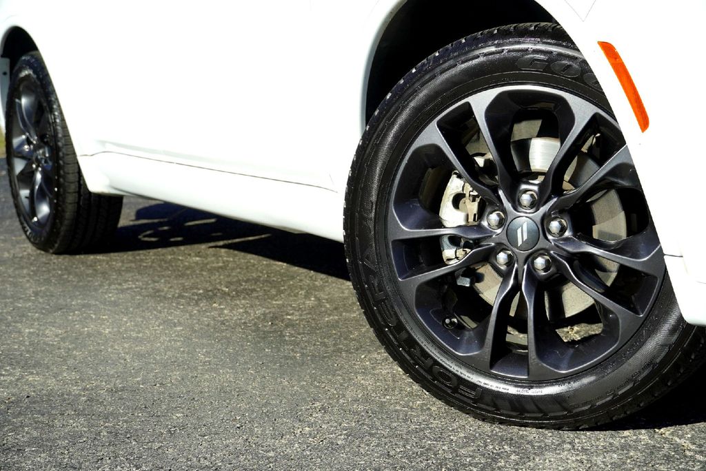 Used Car 2022 Dodge Durango  Sxt For Sale Under $20,000 In Taylor, Texas