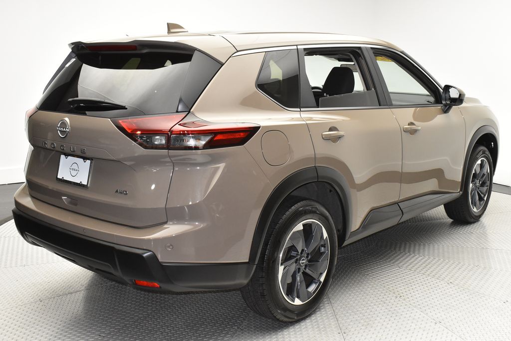 Thumbnail: 2025 Nissan Rogue - 5