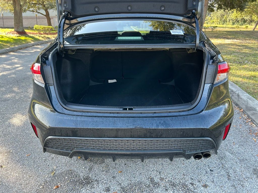 Thumbnail: 2020 Toyota Corolla - 10