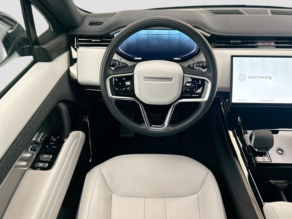 Thumbnail: 2025 Land Rover Range Rover Sport - 10