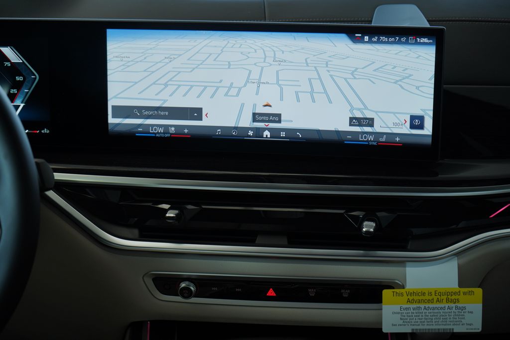 Thumbnail: 2026 BMW X7 - 16