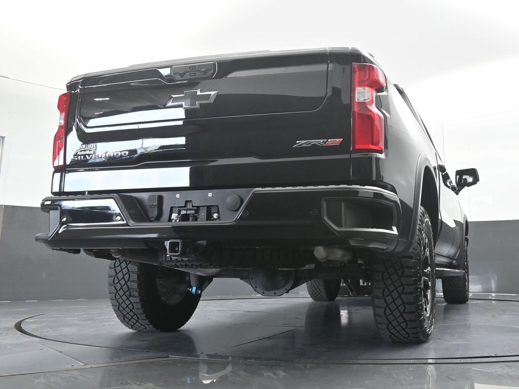 Used 2025 Black Chevrolet ZR2 image 71