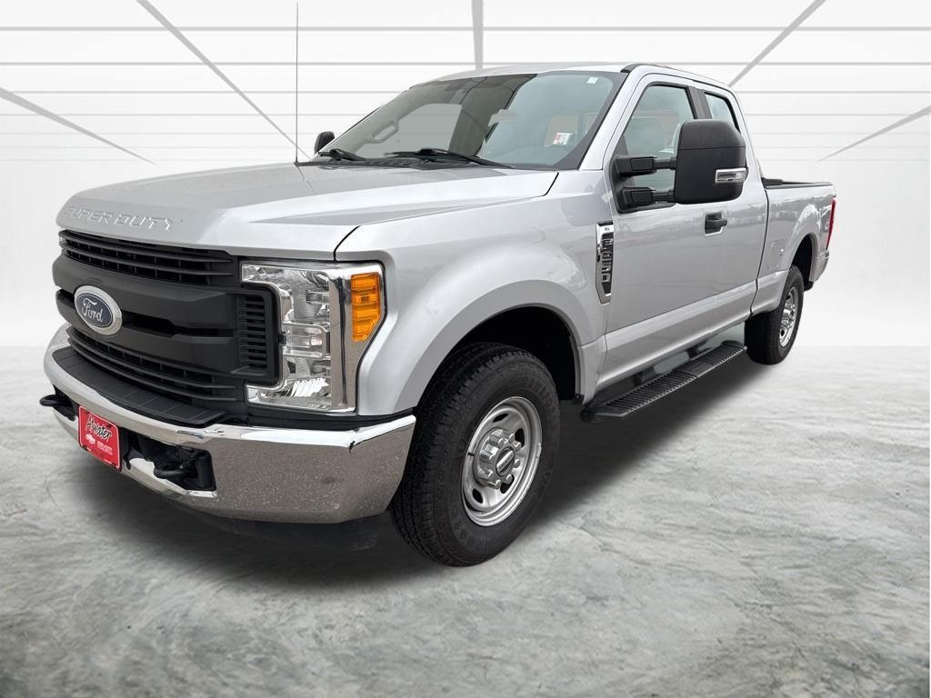 Ingot Silver 2017 Ford F-250 Super Duty XL SuperCab Pickup Truck 4X2 6-Speed Automatic