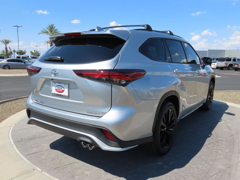 2025 Toyota Highlander XSE 5