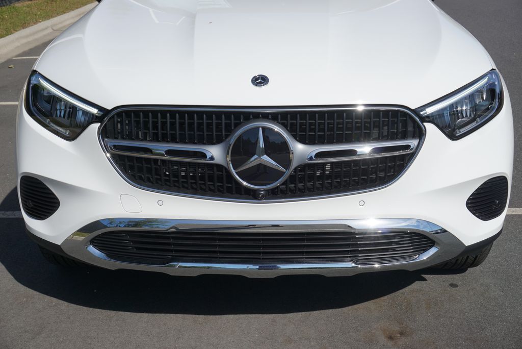 Thumbnail: 2026 Mercedes-Benz GLC - 9