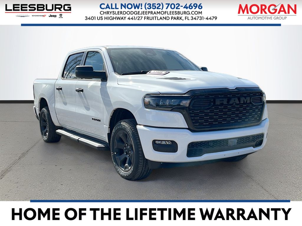 2026 RAM 1500 Express Crew Cab 4WD