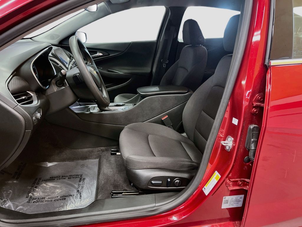 Used 2024 Radiant Red Tintcoat Chevrolet LT image 20