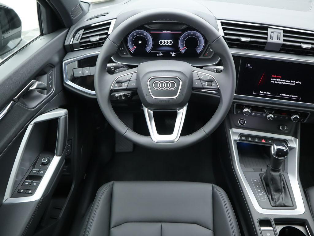 2024 Audi Q3  11