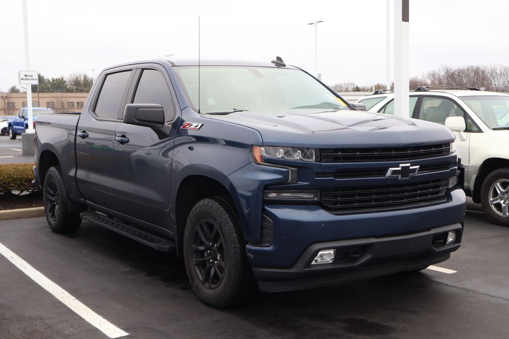 Thumbnail: 2020 Chevrolet Silverado 1500 - 3