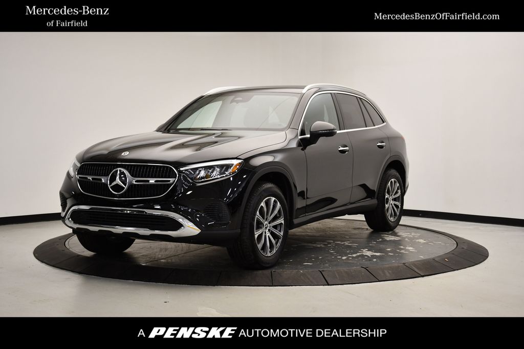 2025 Mercedes-Benz GLC 300 -
                Fairfield, CT