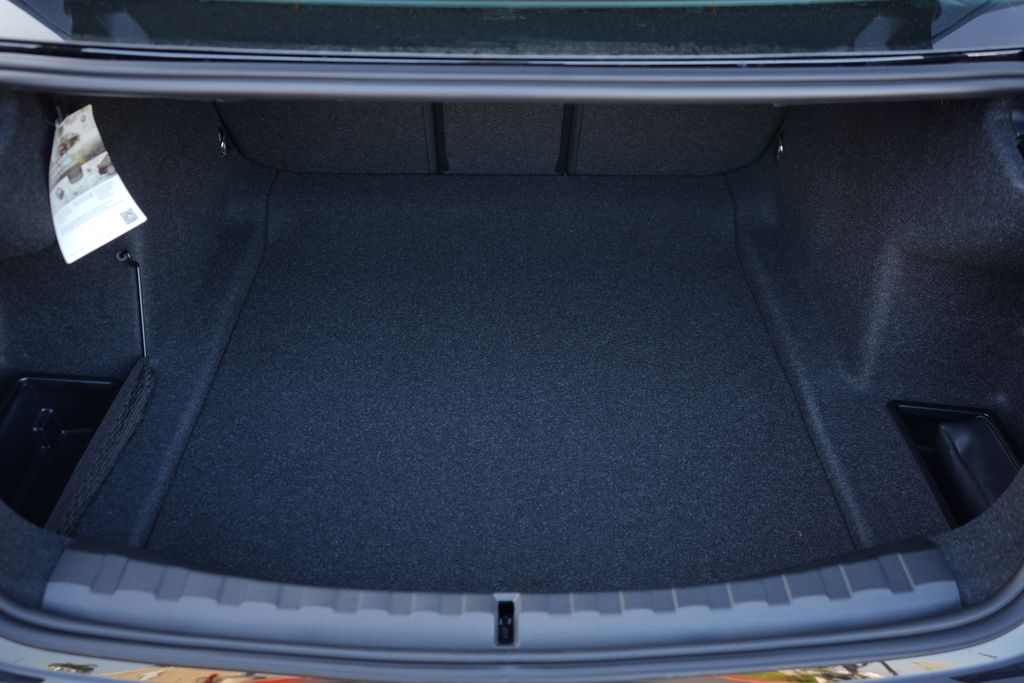 Thumbnail: 2025 BMW 3 Series - 20