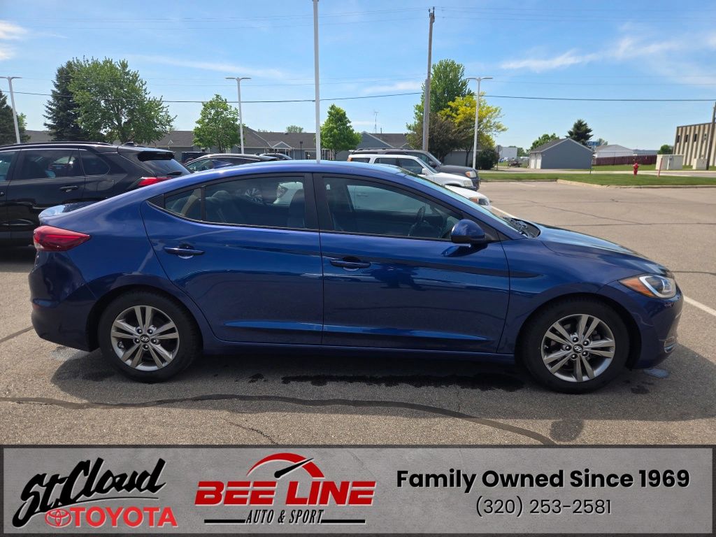 2017 Hyundai Elantra 2.0 SE A/T's photo