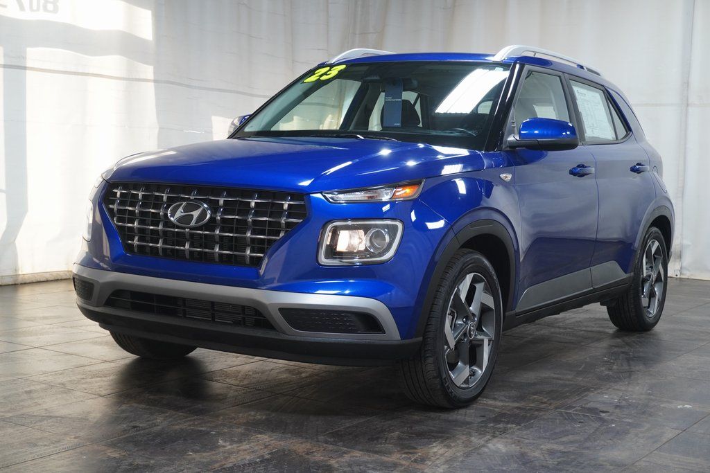 Certified 2023 Hyundai Venue SEL with VIN KMHRC8A37PU231627 for sale in Boardman, OH