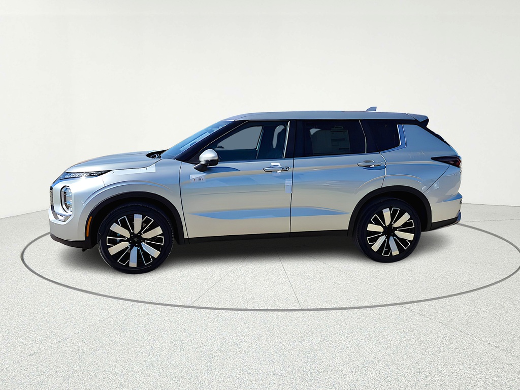 2026 Mitsubishi Outlander SE - 2