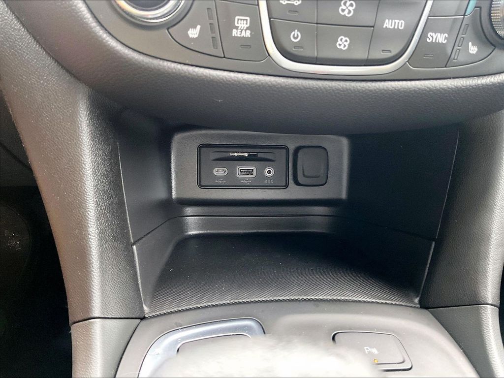 2024 Chevrolet Equinox — photo 12