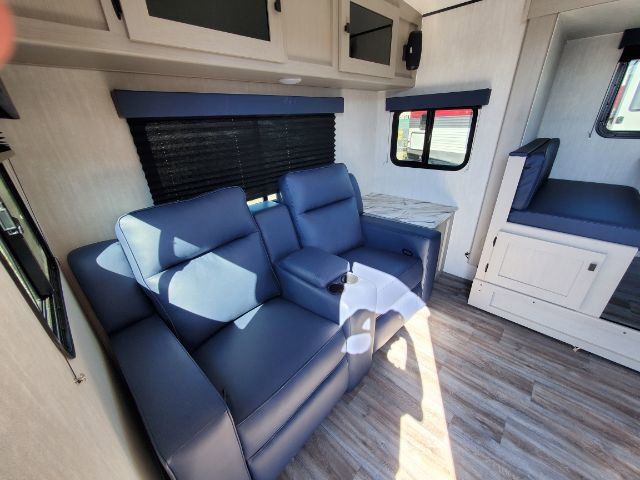 2024 White Coachmen APEX 221RLS Travel Trailer