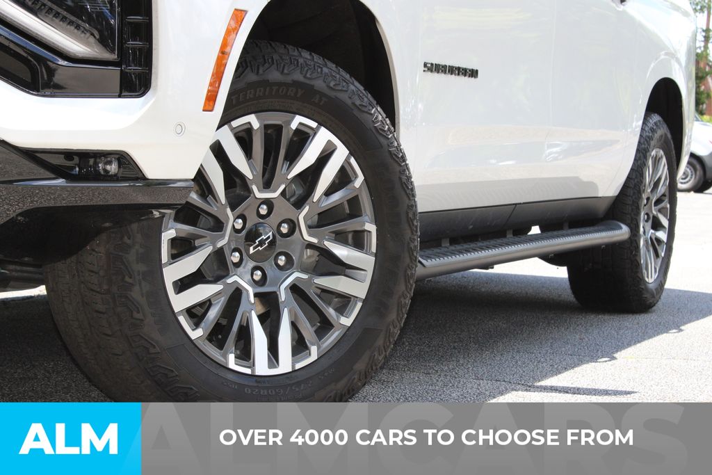 Used 2025 Beige Chevrolet Z71 image 3