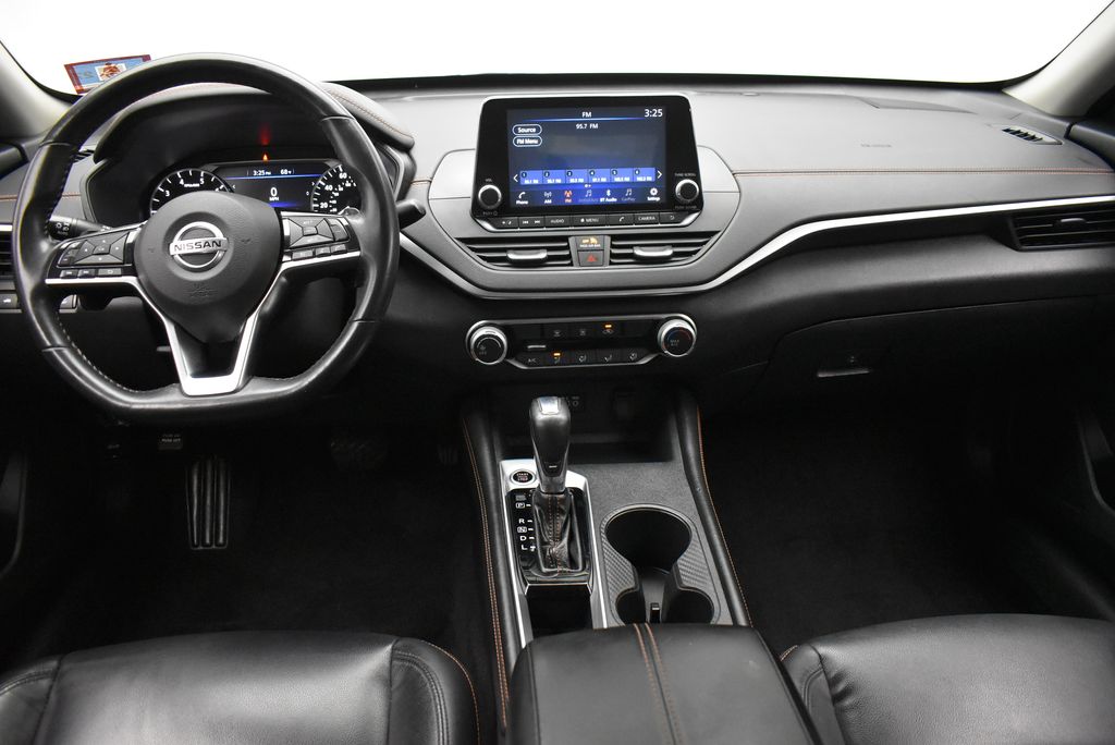 Thumbnail: 2020 Nissan Altima - 26