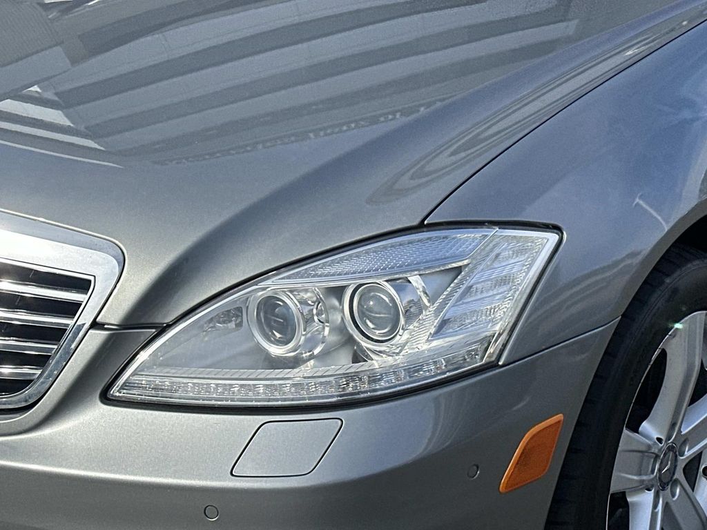 Thumbnail: 2011 Mercedes-Benz S-Class - 2