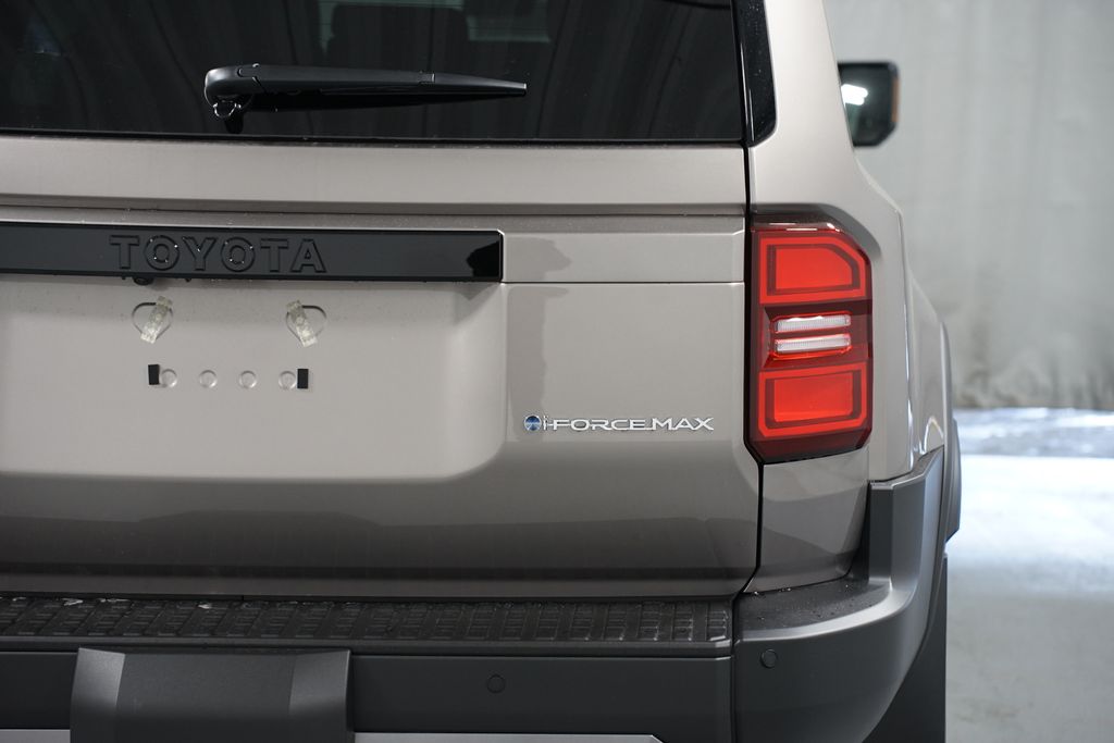 Thumbnail: 2026 Toyota Land Cruiser - 10