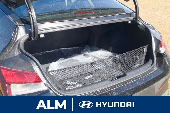 New 2026 Black Hyundai SE image 8