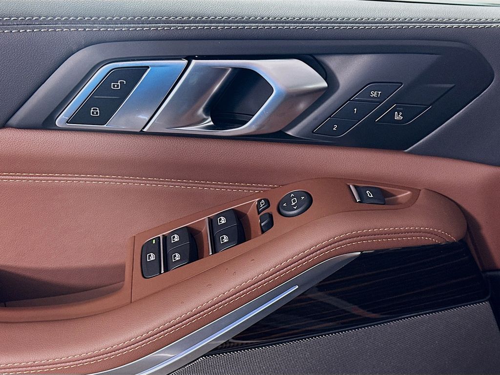 Thumbnail: 2026 BMW X5 - 20