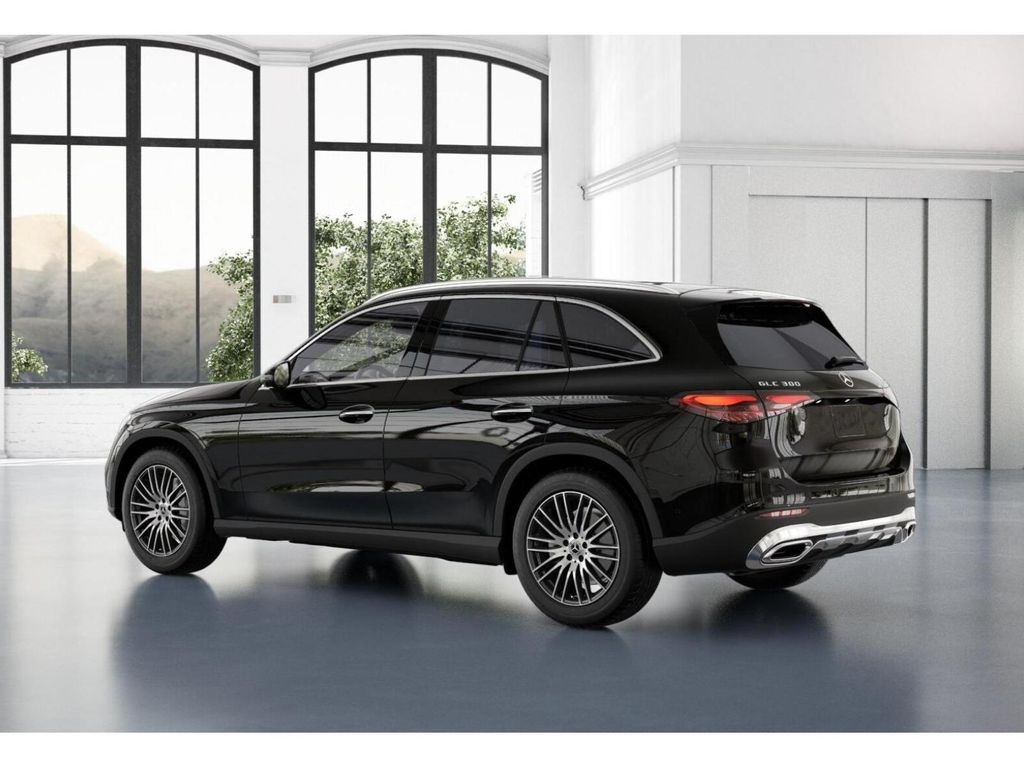 Thumbnail: 2026 Mercedes-Benz GLC - 30