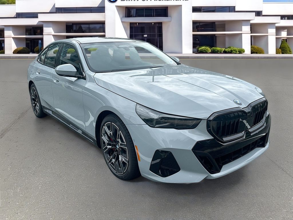 2026 BMW 5 Series 550e xDrive