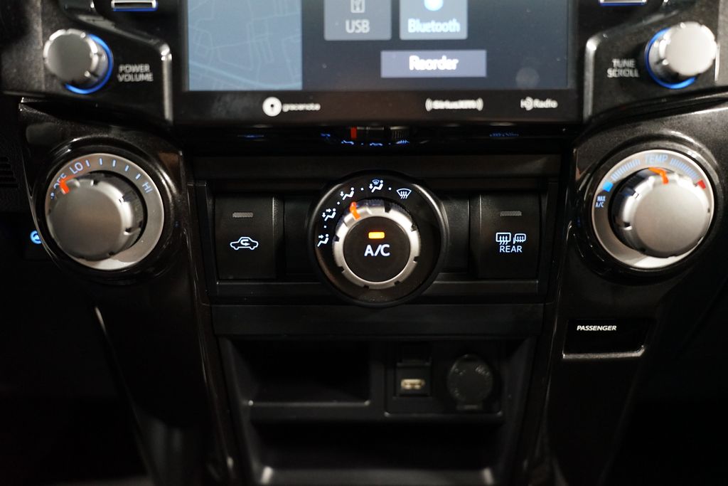 2024 Toyota 4Runner TRD Off Road 21