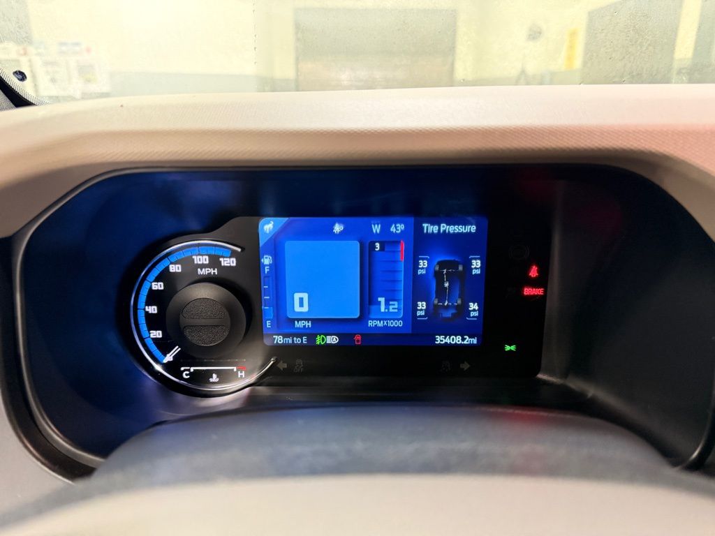 Thumbnail: 2022 Ford Bronco - 15